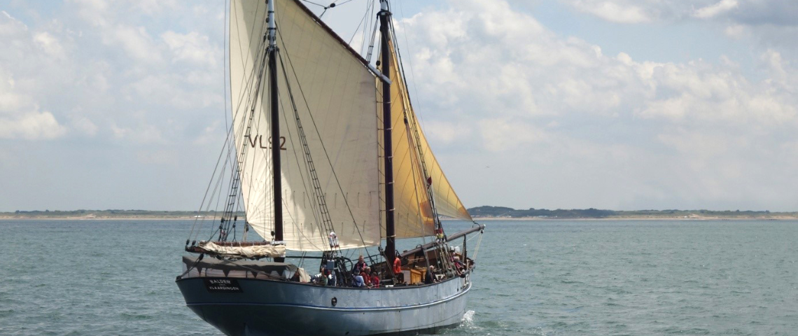 Aan boord van Zeillogger VL 92 Balder